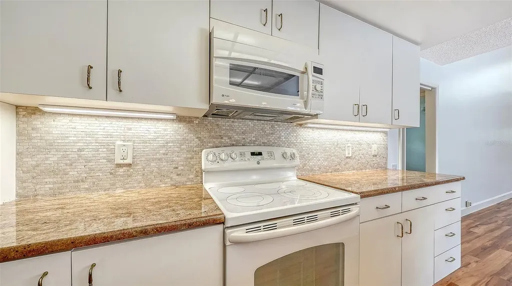 4871 Winterhaven Drive Sarasota FL 34233