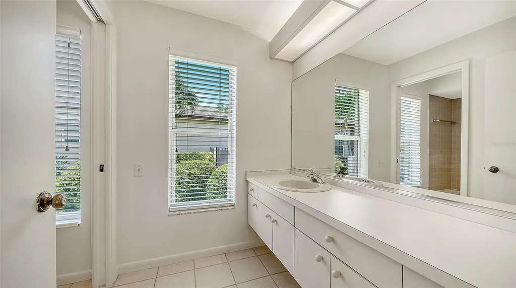 4871 Winterhaven Drive Sarasota FL 34233