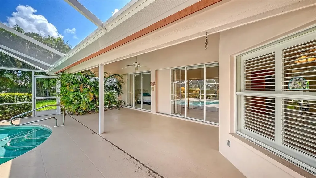 4871 Winterhaven Drive Sarasota FL 34233