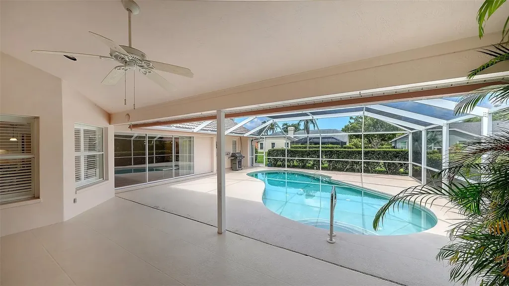 4871 Winterhaven Drive Sarasota FL 34233