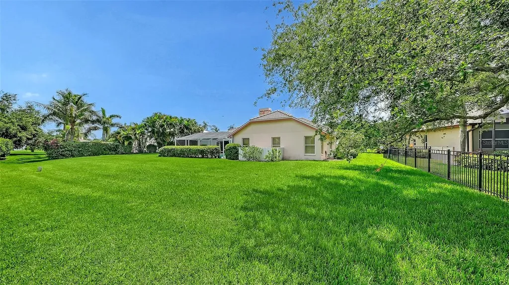 4871 Winterhaven Drive Sarasota FL 34233