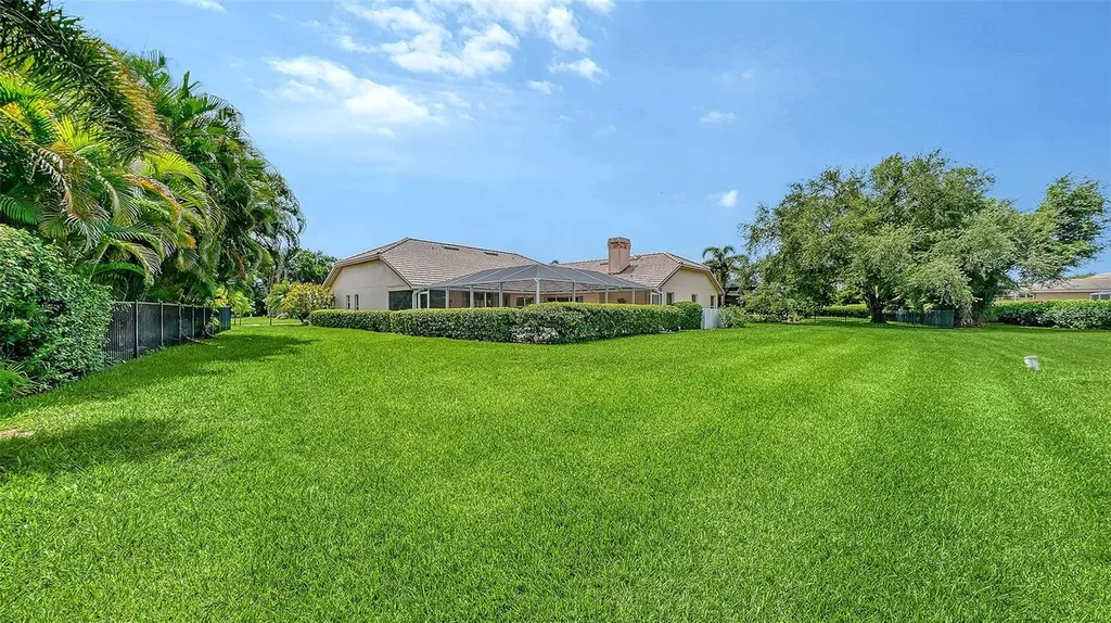 4871 Winterhaven Drive Sarasota FL 34233