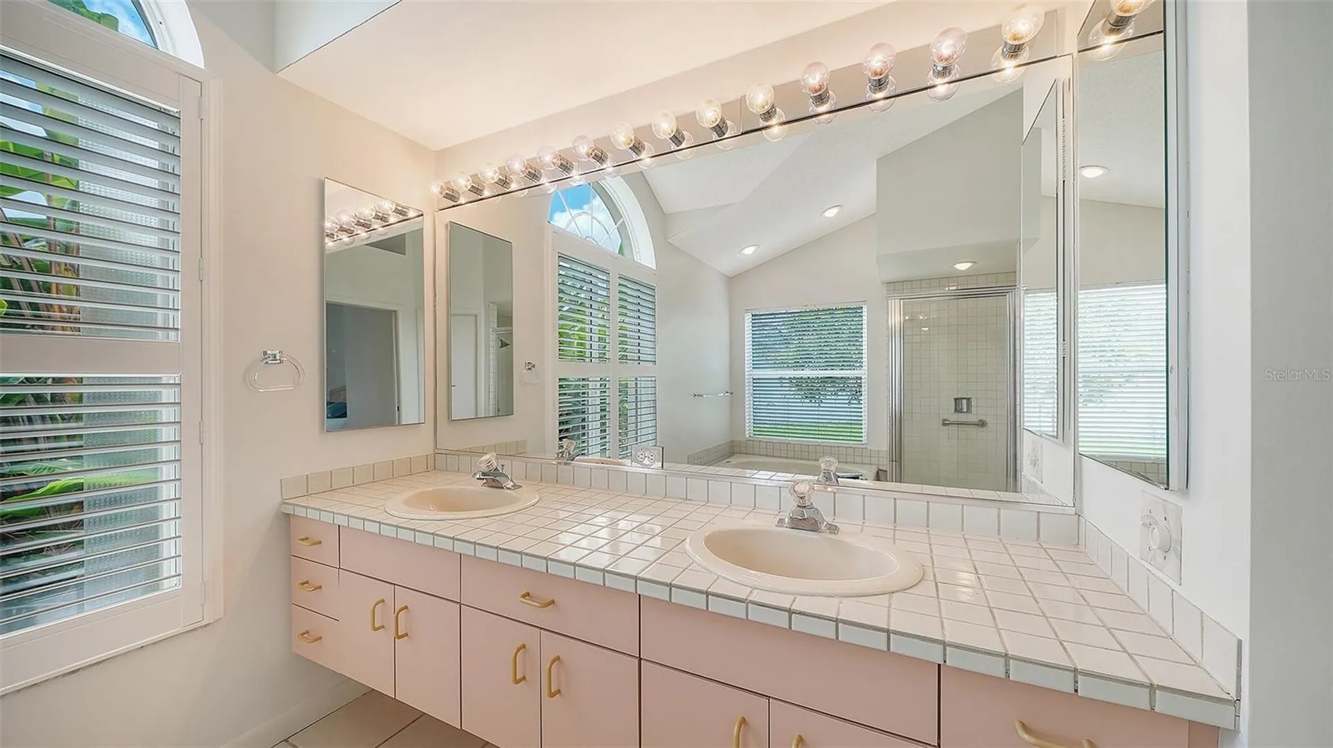 4871 Winterhaven Drive Sarasota FL 34233