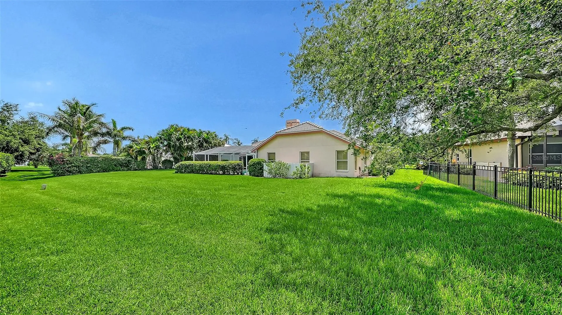 4871 Winterhaven Drive Sarasota FL 34233