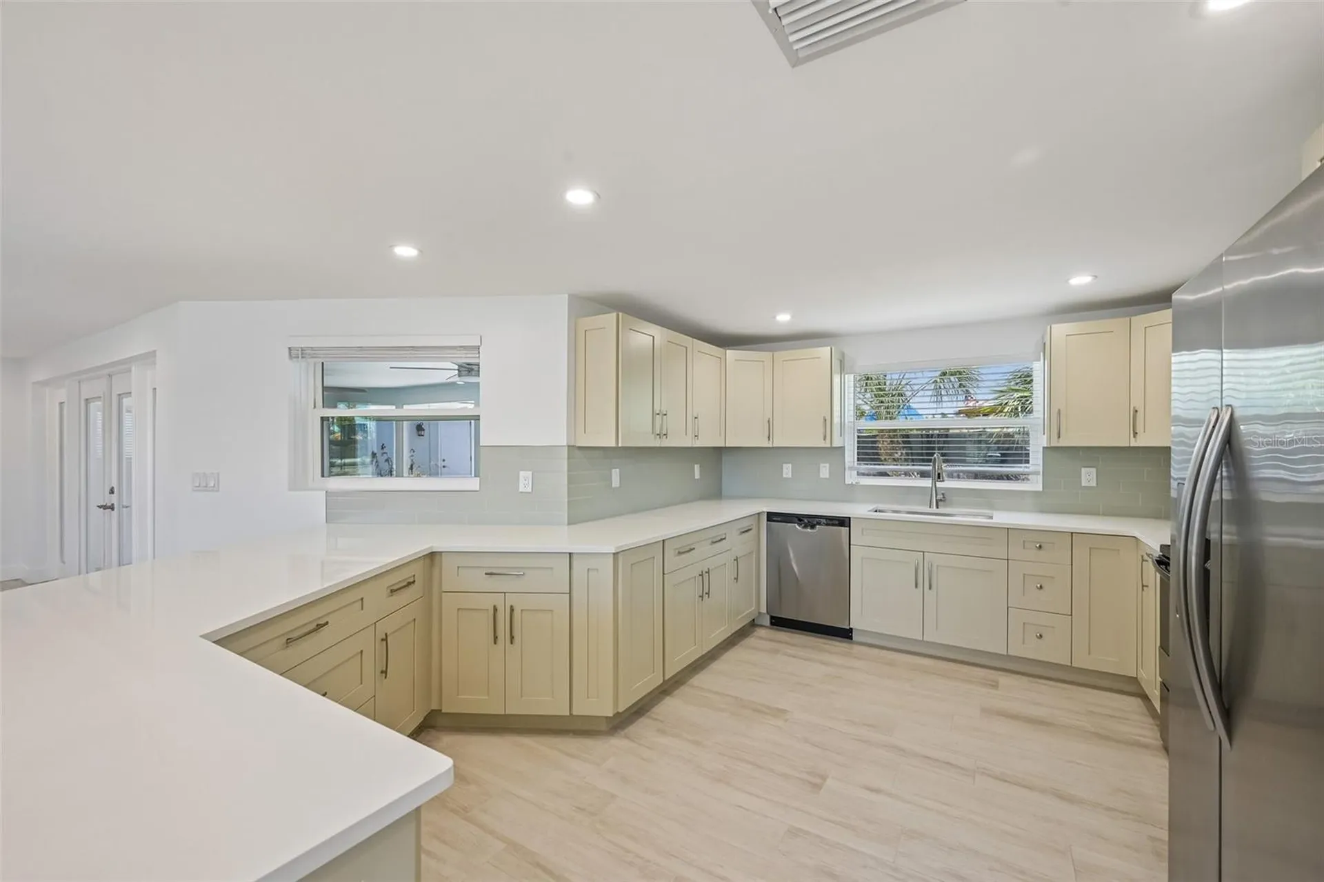 802 White Heron Boulevard Ruskin FL 33570