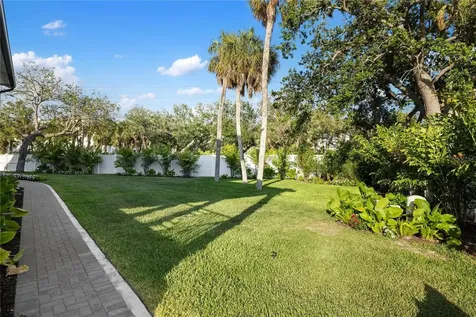 4634 Higel Avenue Sarasota FL 34242