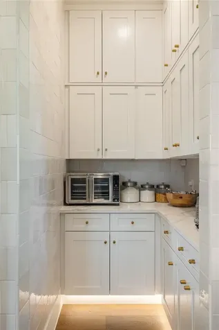4634 Higel Avenue Sarasota FL 34242