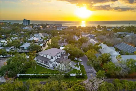 4634 Higel Avenue Sarasota FL 34242