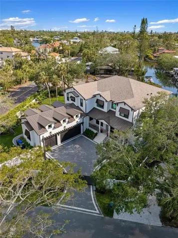 4634 Higel Avenue Sarasota FL 34242