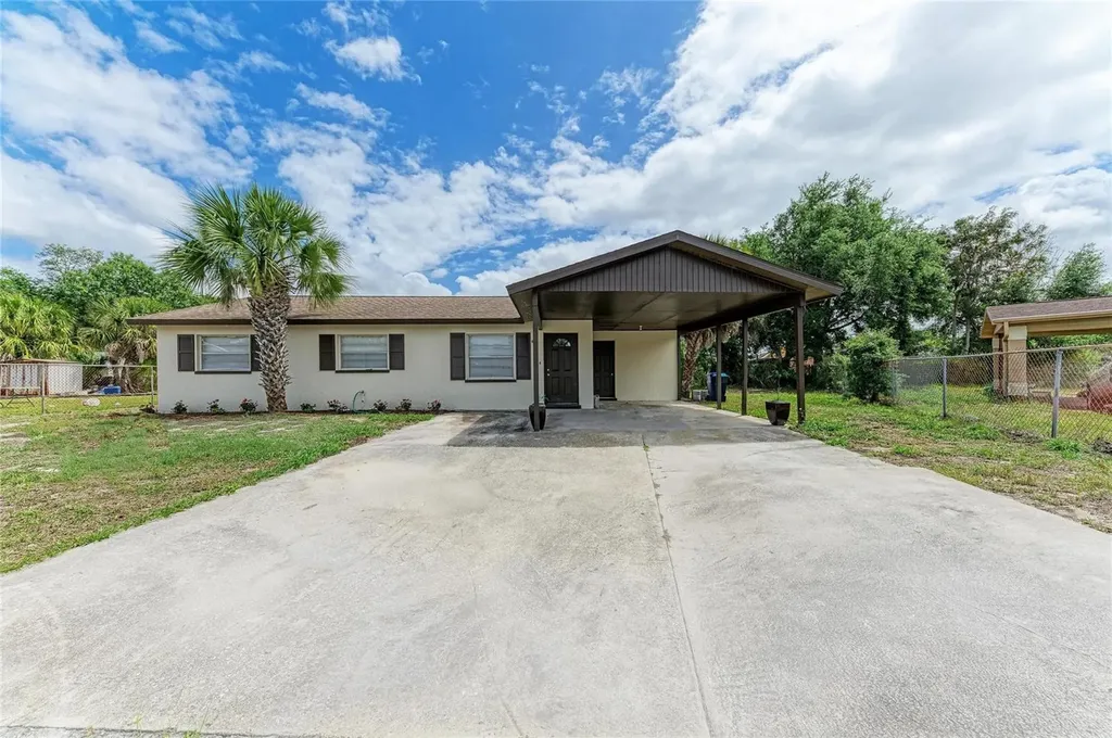 3012 Clay Circle Sarasota FL 34234