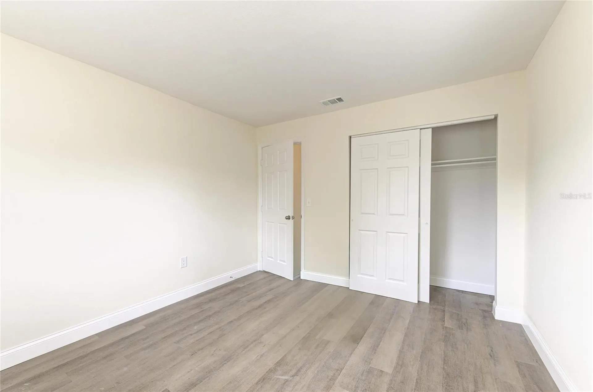 3012 Clay Circle Sarasota FL 34234
