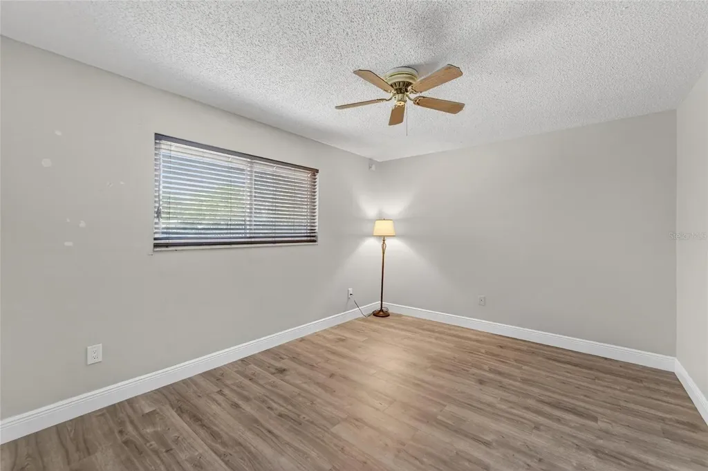 2711 Bellwood Drive Brandon FL 33511