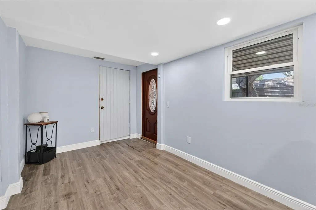 2711 Bellwood Drive Brandon FL 33511