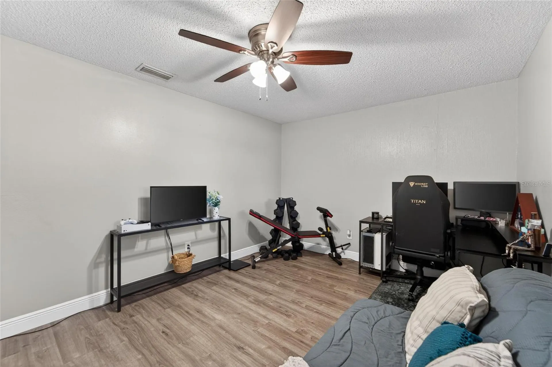 2711 Bellwood Drive Brandon FL 33511