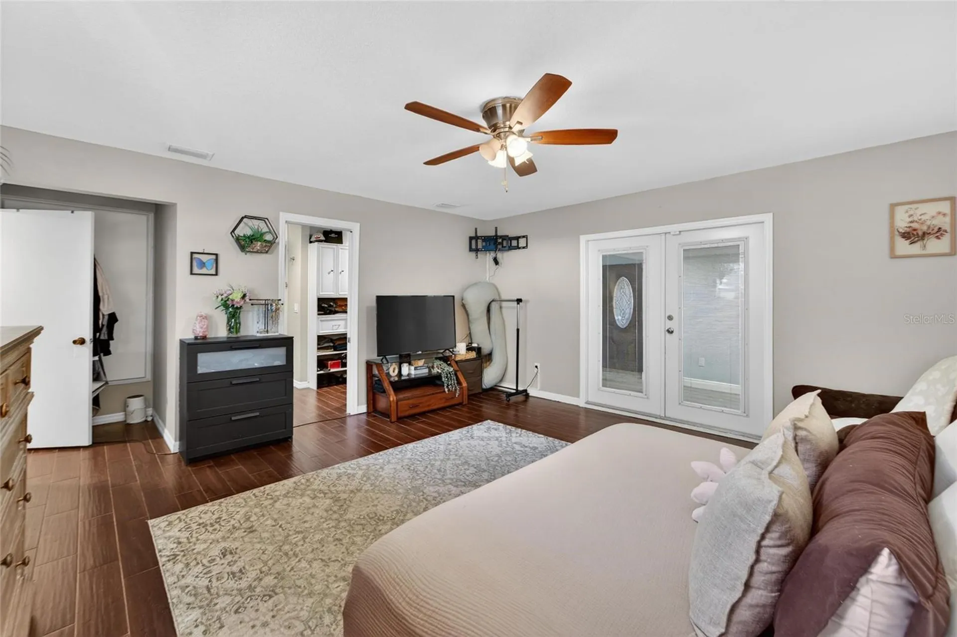 2711 Bellwood Drive Brandon FL 33511