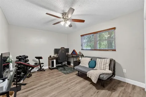 2711 Bellwood Drive Brandon FL 33511