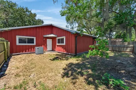 2711 Bellwood Drive Brandon FL 33511