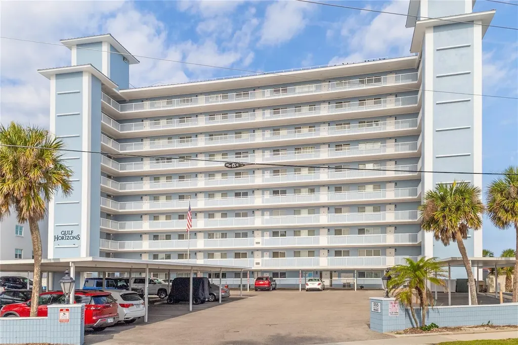 555 The Esplanade N Venice FL 34285