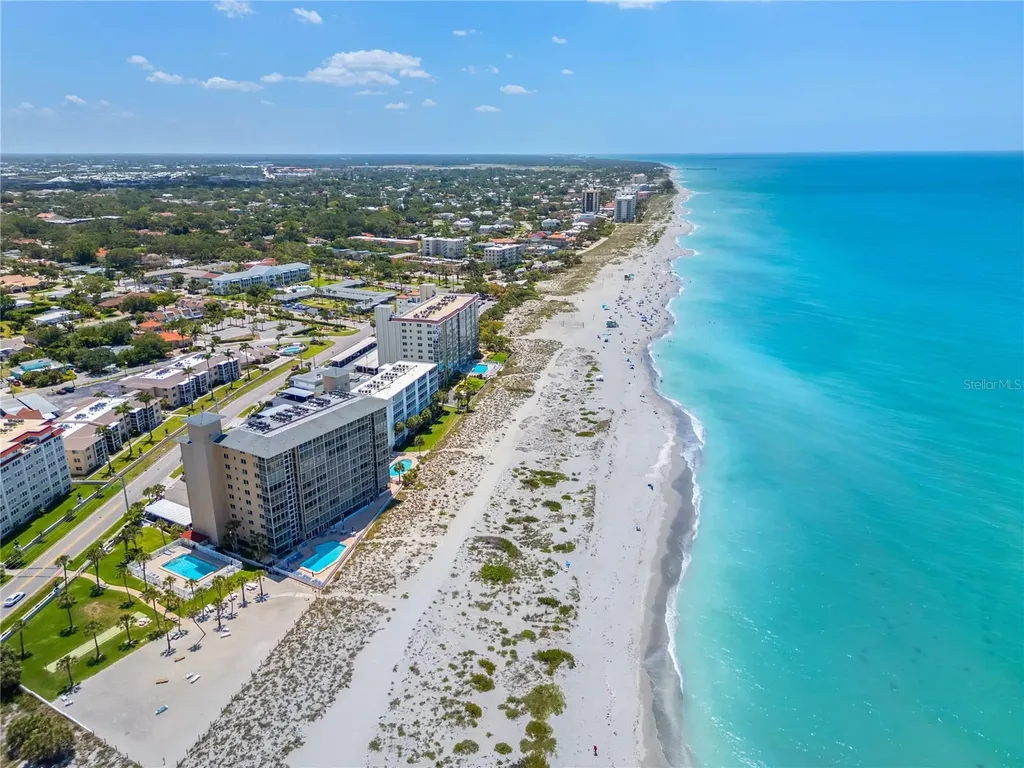 555 The Esplanade N Venice FL 34285