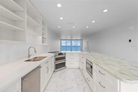 555 The Esplanade N Venice FL 34285