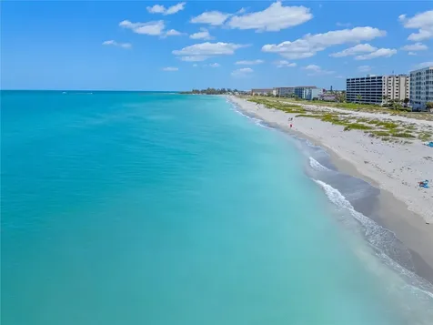 555 The Esplanade N Venice FL 34285