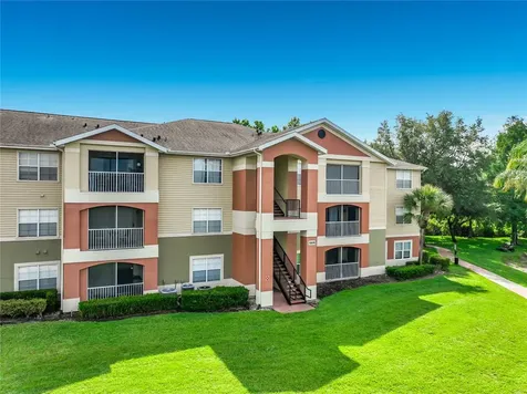 1909 Summer Club Drive Oviedo FL 32765