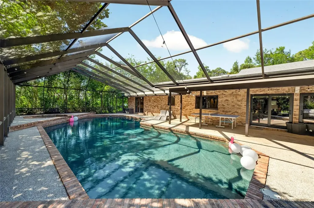 5425 Saddlebrook Way Wesley Chapel FL 33543
