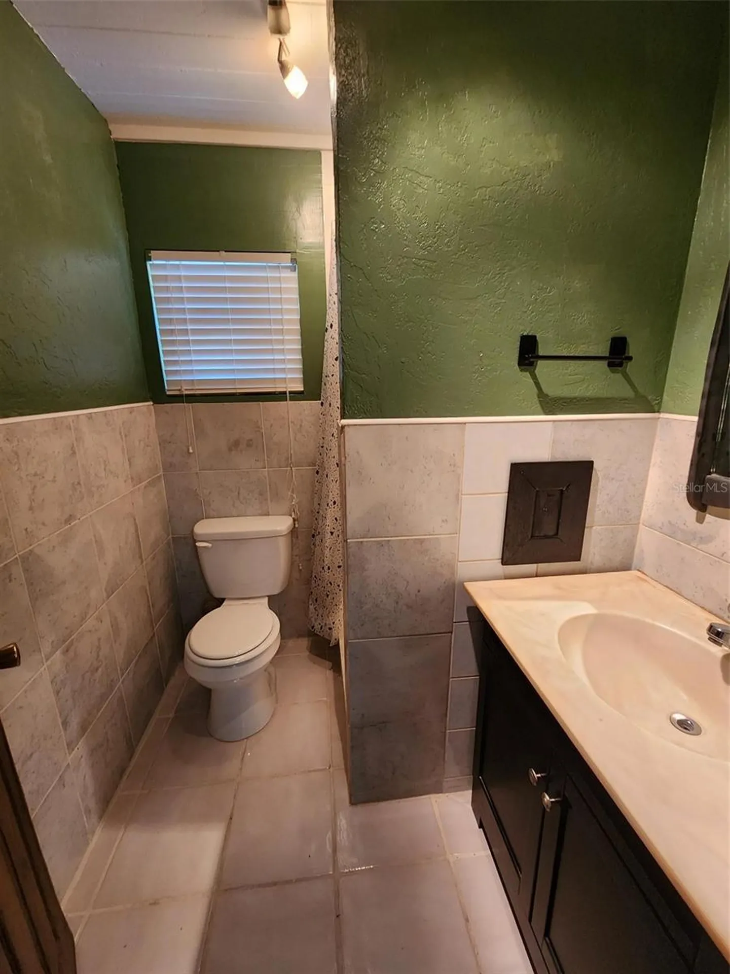 1608 Edna Avenue Largo FL 33770