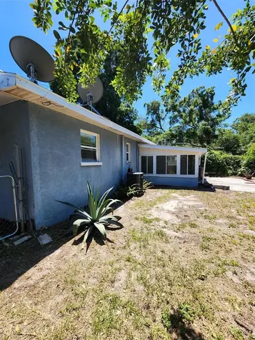 1608 Edna Avenue Largo FL 33770