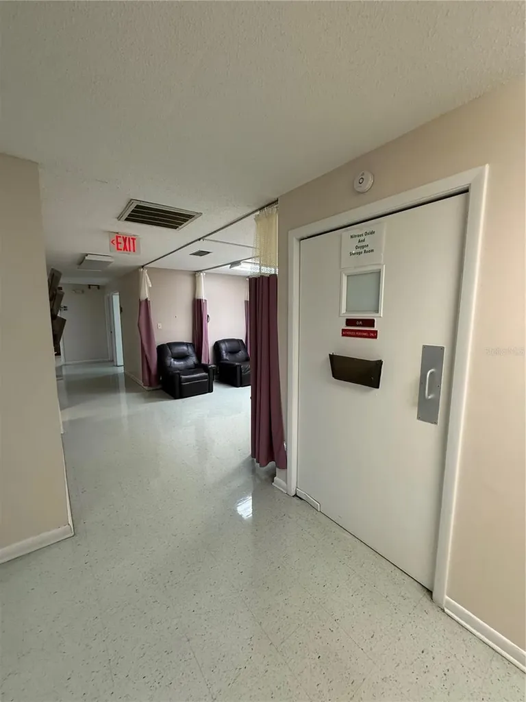 28960 Us Highway 19 N Clearwater FL 33761