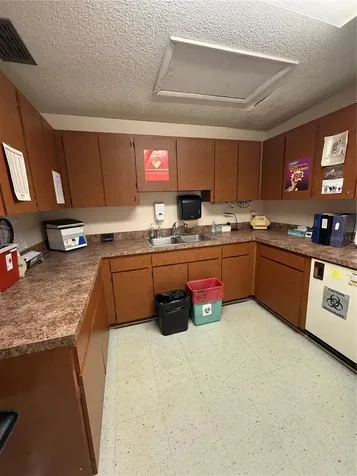 28960 Us Highway 19 N Clearwater FL 33761