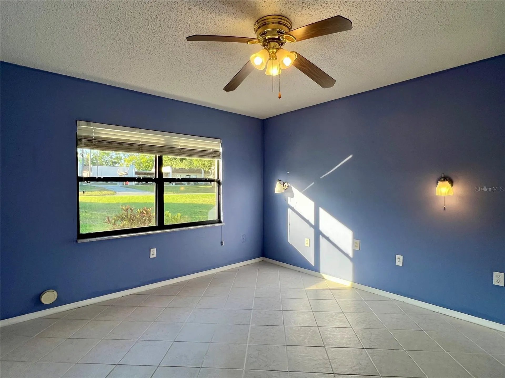 2971 Mission Drive E Clearwater FL 33759