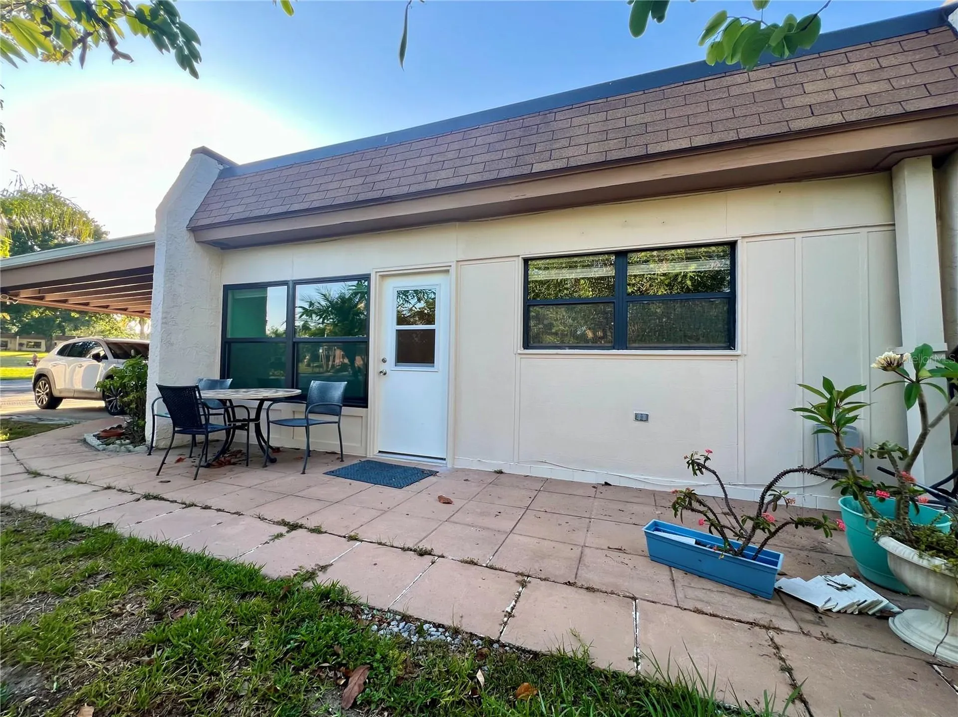 2971 Mission Drive E Clearwater FL 33759