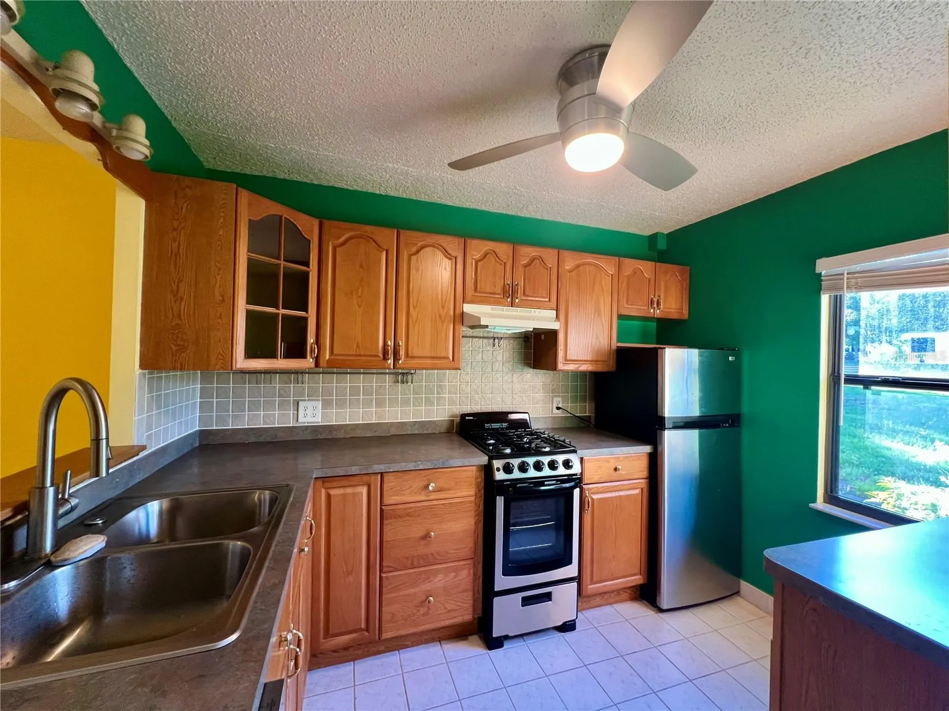 2971 Mission Drive E Clearwater FL 33759