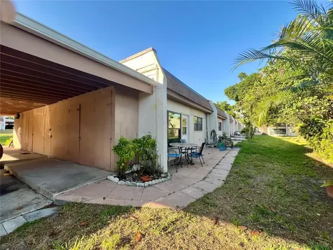 2971 Mission Drive E Clearwater FL 33759