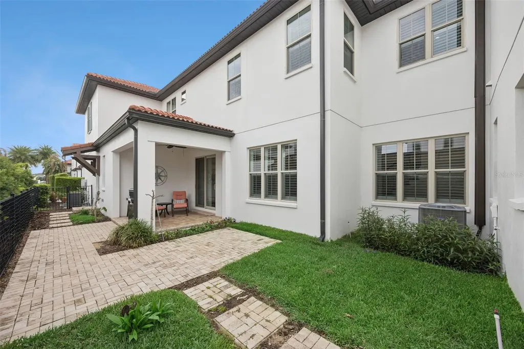 8866 Bismarck Palm Drive Winter Garden FL 34787