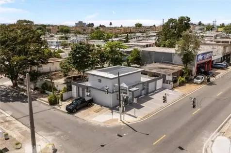 Las Lomas H 22 Ave. San Patricio San Juan PR 00921