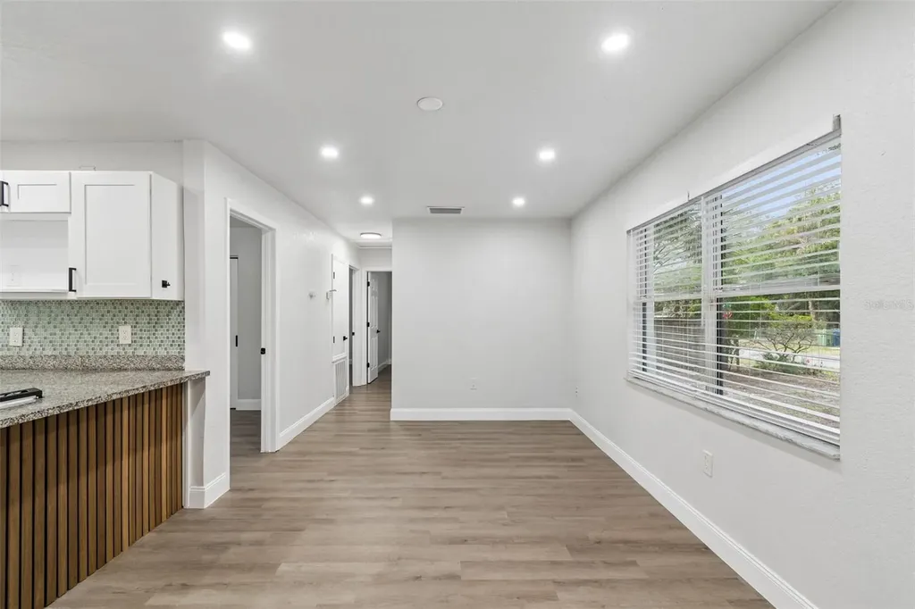803 S Castle Court Tampa FL 33612