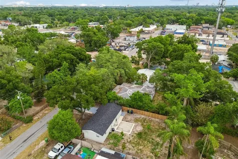 803 S Castle Court Tampa FL 33612