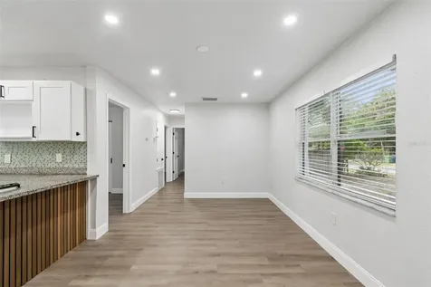 803 S Castle Court Tampa FL 33612