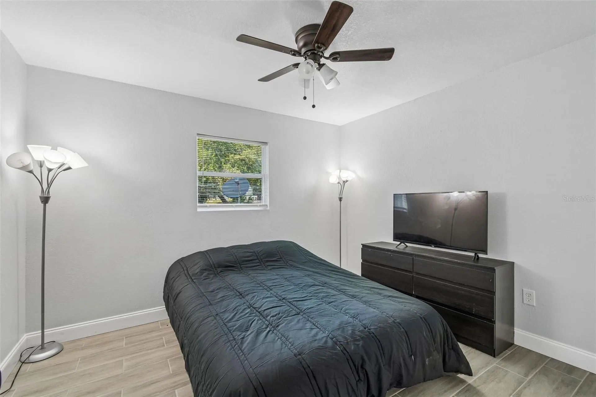 2105 46th Avenue Drive W Bradenton FL 34207
