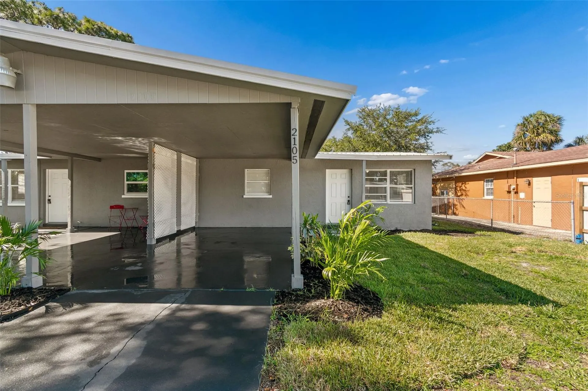 2105 46th Avenue Drive W Bradenton FL 34207