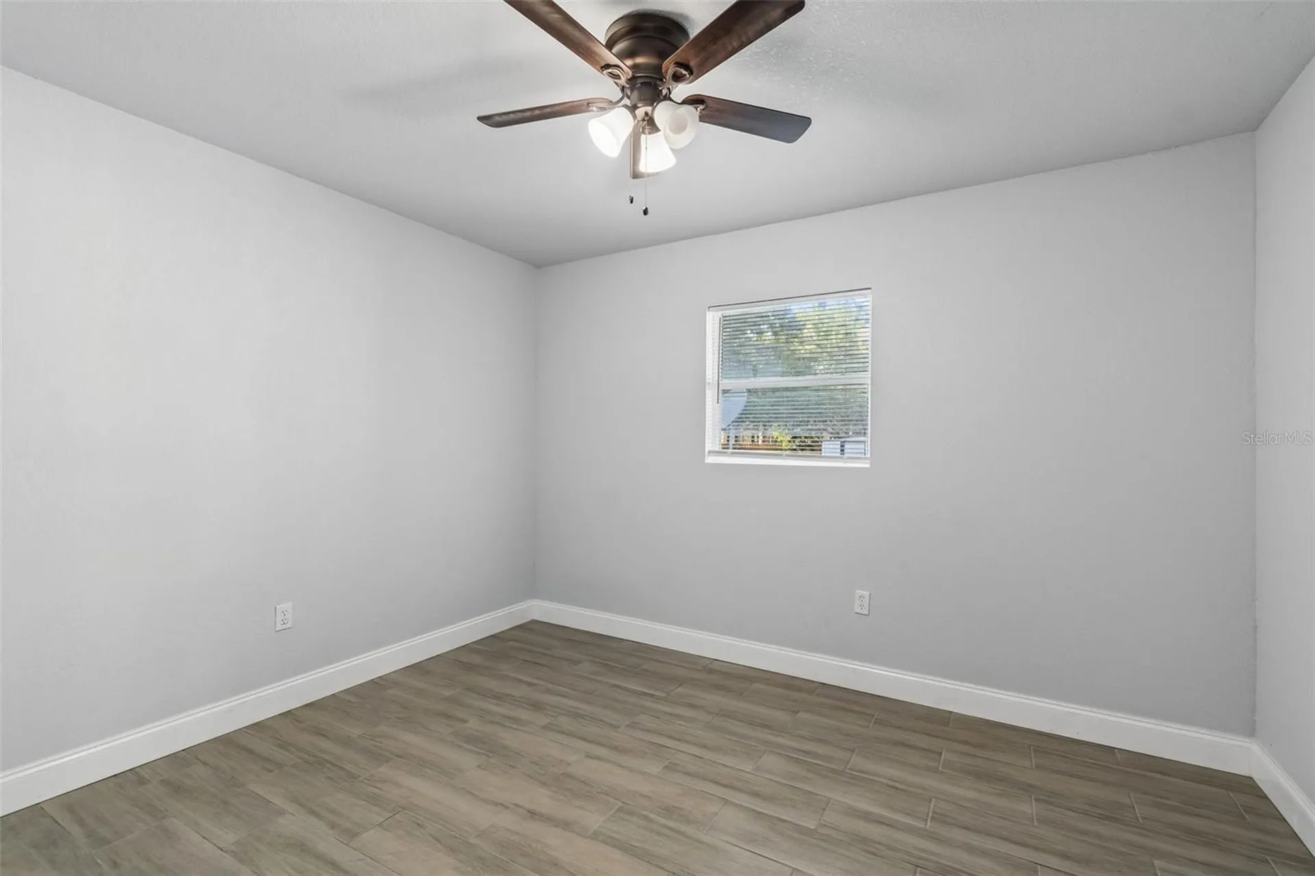 2105 46th Avenue Drive W Bradenton FL 34207