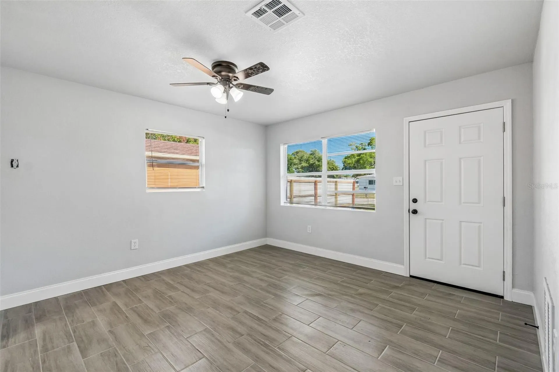 2105 46th Avenue Drive W Bradenton FL 34207