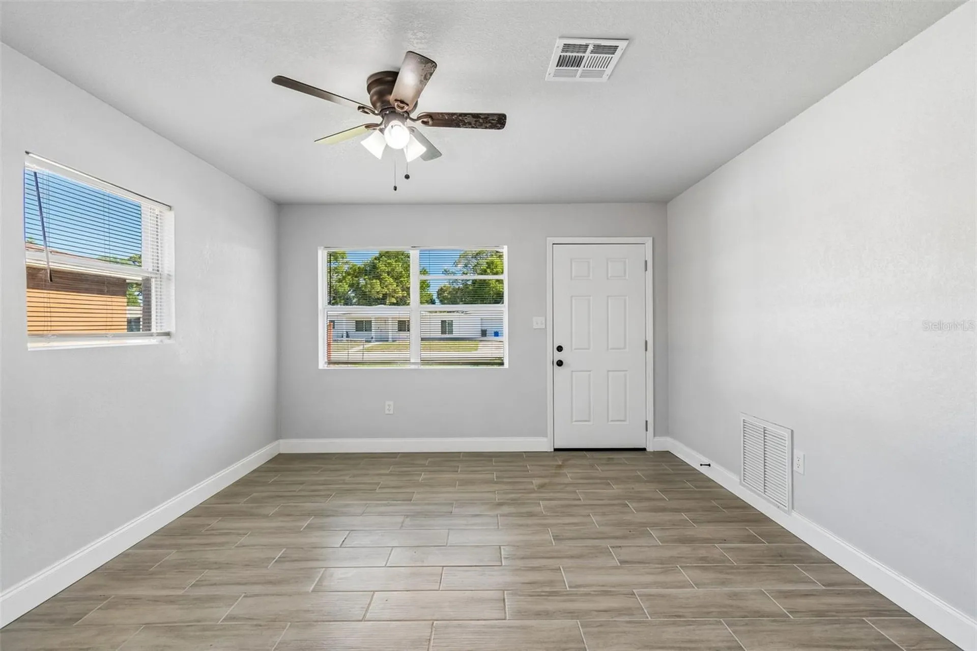 2105 46th Avenue Drive W Bradenton FL 34207