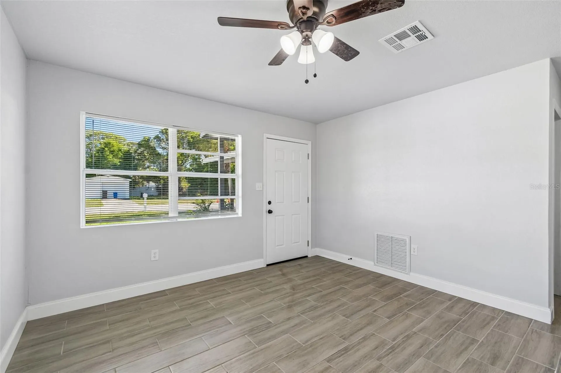 2105 46th Avenue Drive W Bradenton FL 34207