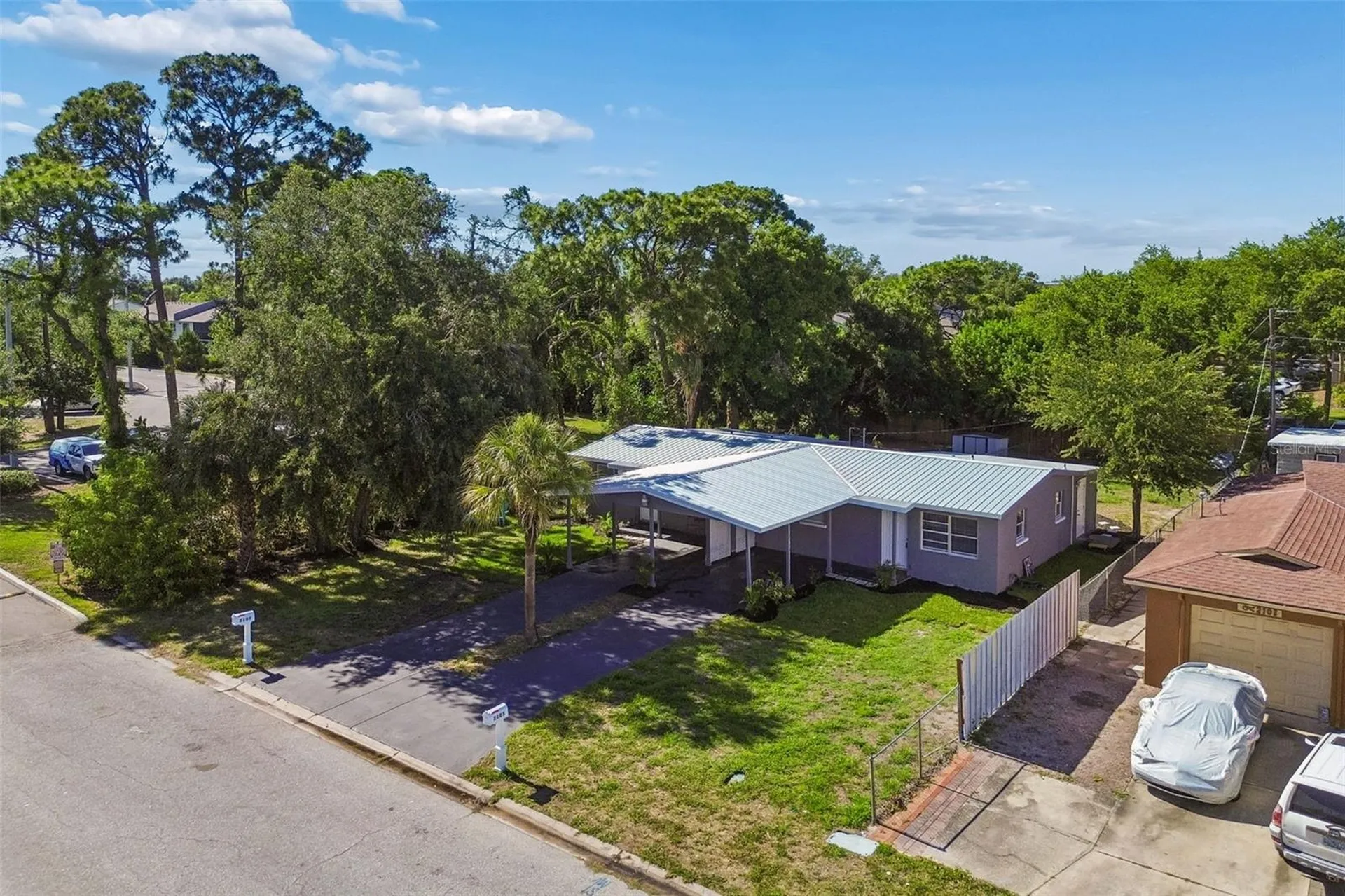 2105 46th Avenue Drive W Bradenton FL 34207