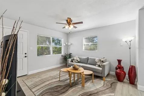 2105 46th Avenue Drive W Bradenton FL 34207