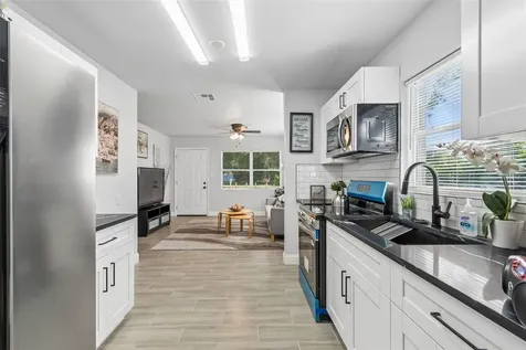 2105 46th Avenue Drive W Bradenton FL 34207