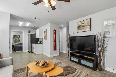 2105 46th Avenue Drive W Bradenton FL 34207